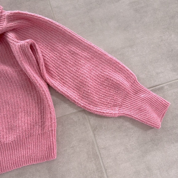 Gently Worn Abound Women's Pink Cropped Cowl/Turtleneck Sweater - XS - Picture 4 of 7